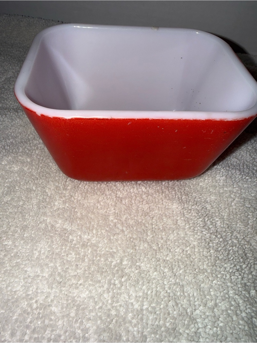 Bright Red Rectangular Dish Pyrex - Picture 4 of 6